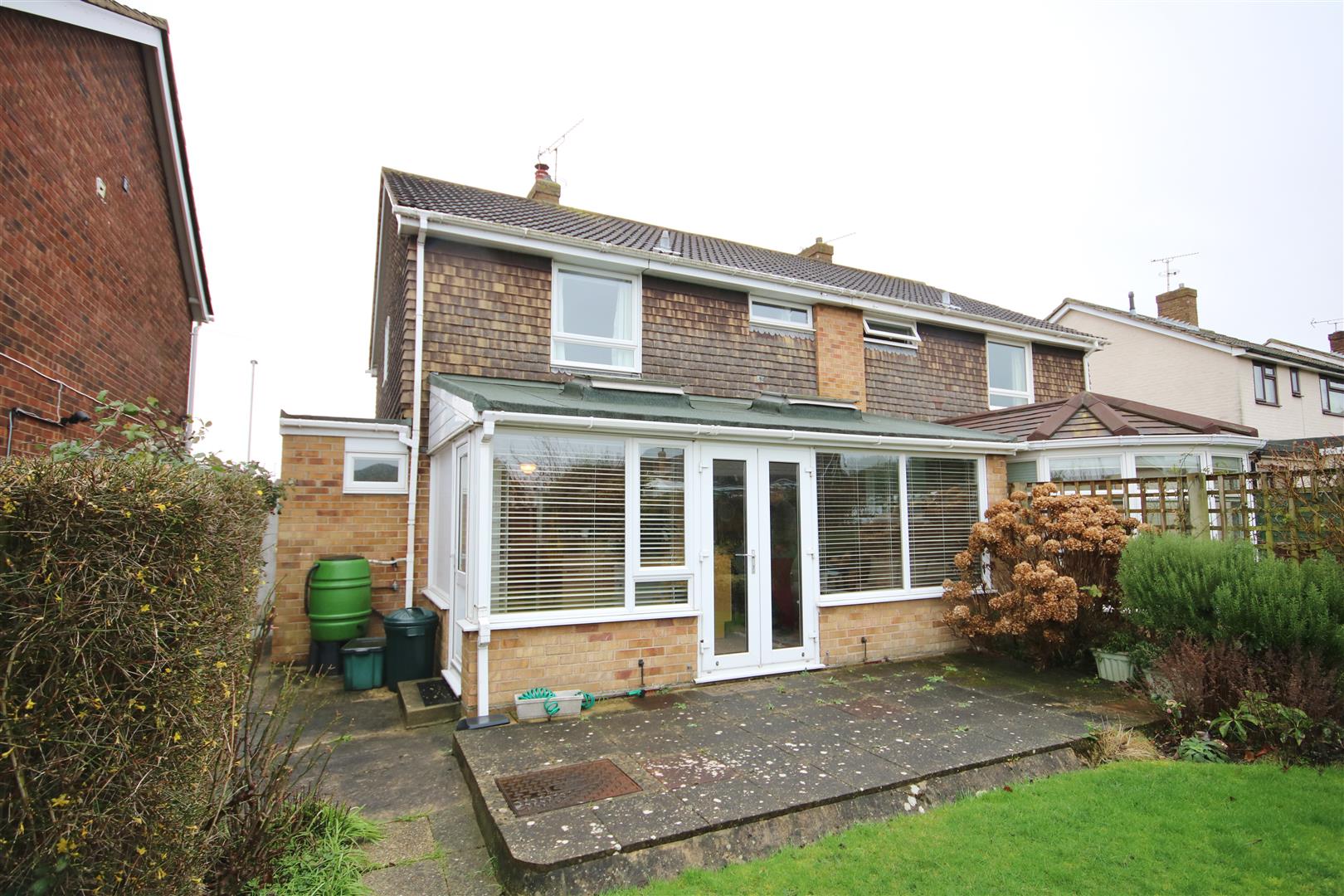 Walton Road, Walton On The Naze Sheen's